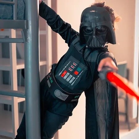 The Red Jedi Daire Lisboa